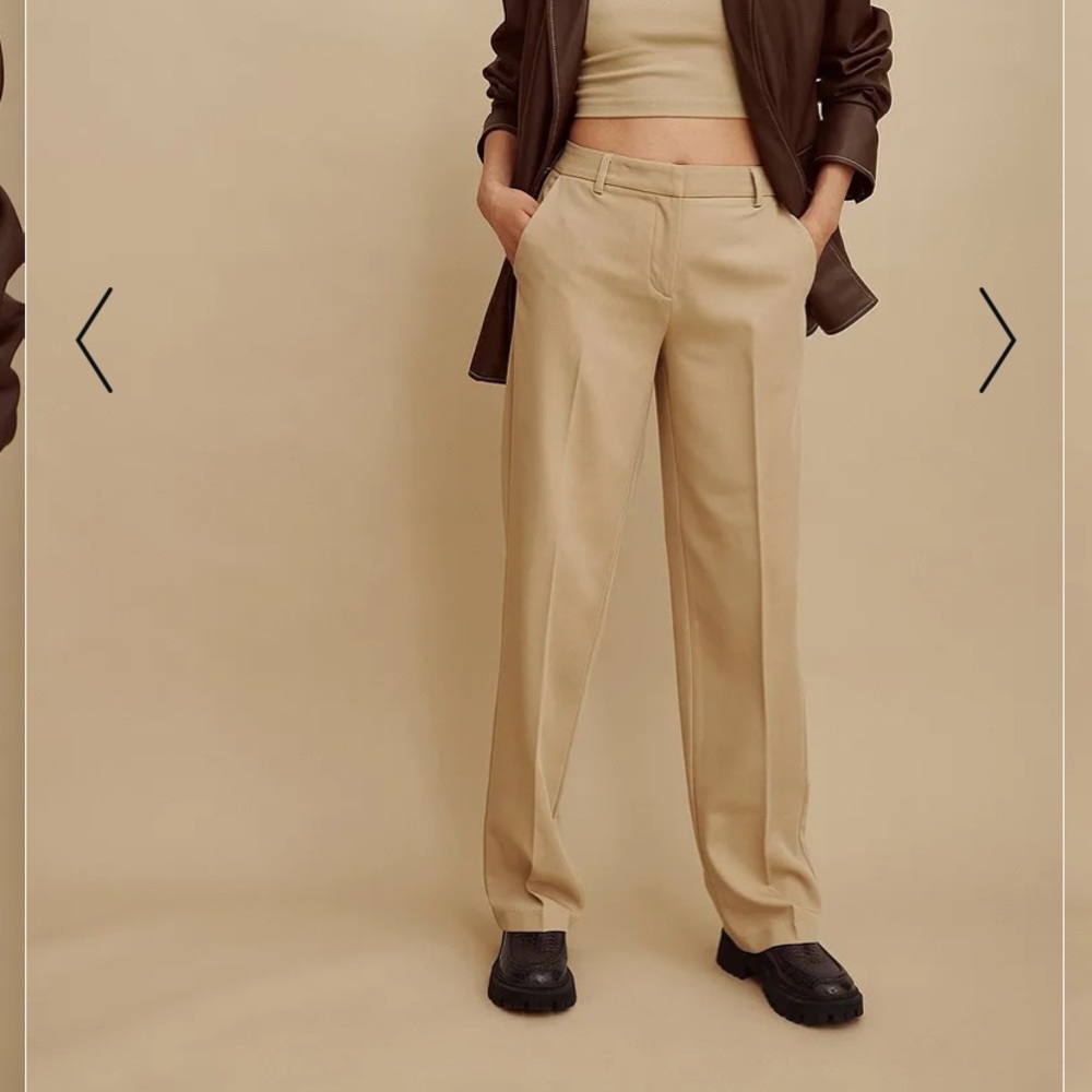 Amalie Star x NAKD mid rise suit pants NWT